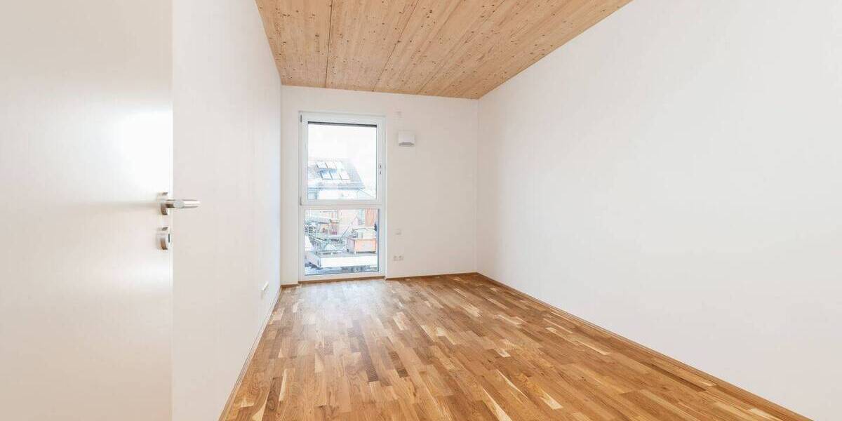 Etagenwohnung Pentling Großberg - 3 Zimmer, 85 m&sup2;, 1.275&euro; | Angebot:26358713