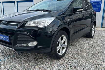 Ford Kuga 147.396 km 8.600 &euro; Alteglofsheim bei Regensburg 93087
