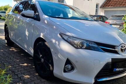 Toyota Auris 189.000 km 6.700 &euro; Laaber 93164
