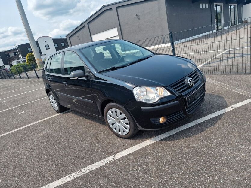 VW Polo 175.000 km 3.990 € Schwandorf 92421
