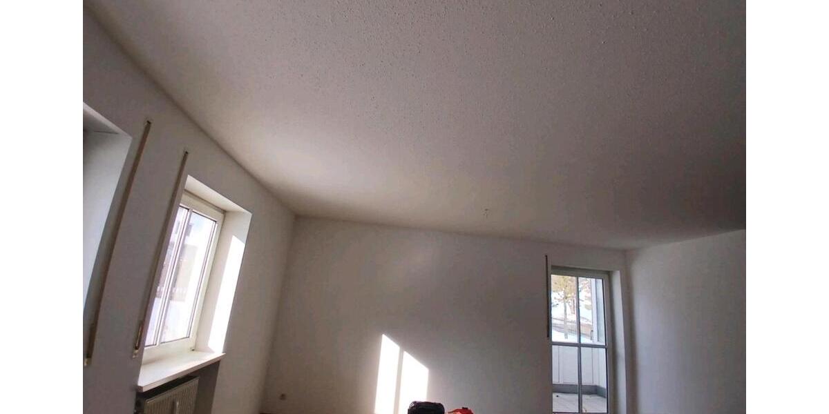 3 Zimmerwohnung mit Tiefgaragenstellplatz 3 zimmer