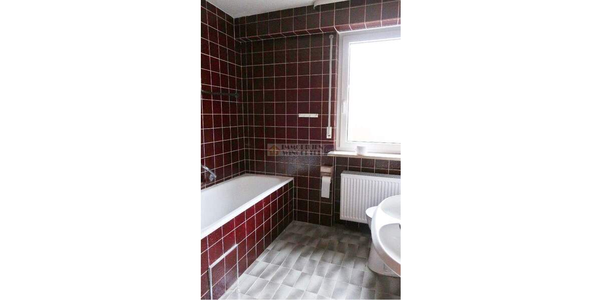 Reihenmittelhaus Lappersdorf - 6 Zimmer, 136 m&sup2;, 395.000&euro; | Angebot:25744380