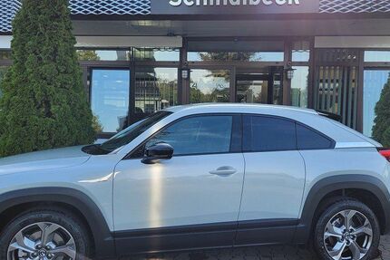 Mazda MX-30 2.893 km 23.490 &euro; Regensburg 93055