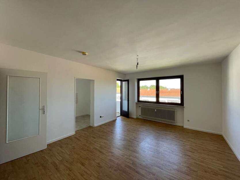 Wohnung zum Mieten in Lappersdorf 409,31 € 41.98 m²