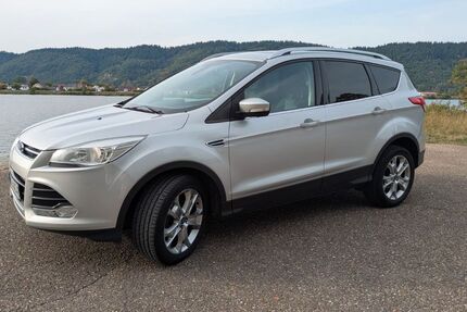 Ford Kuga 175.000 km 6.400 &euro; Barbing 93092