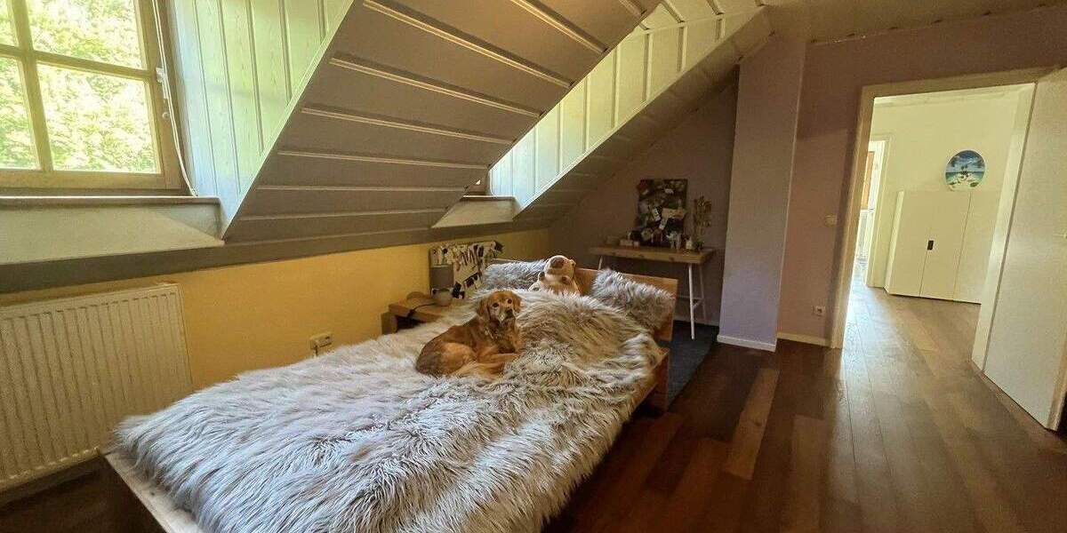 Einfamilienhaus Nittendorf - 7 Zimmer, 245 m&sup2;, 1.099.000&euro; | Angebot:25756414