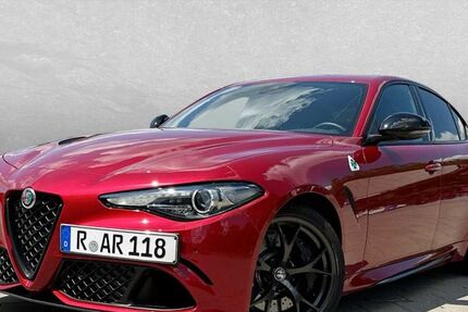 Alfa Romeo Giulia 4.000 km 69.999 &euro; Regensburg 93059