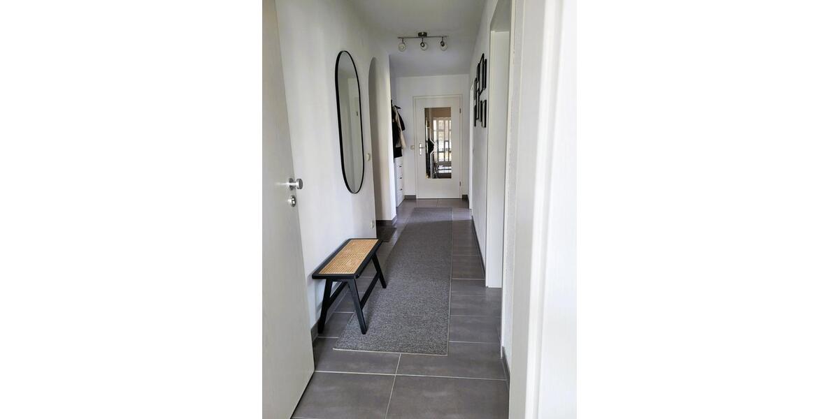 PRIVAT - Wunderschöne ETW in SaalDonau mit Garten und Garage 4 zimmer