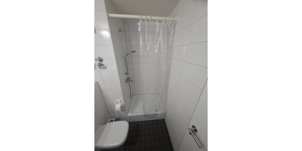 Etagenwohnung Regensburg Brandlberg - 1.5 Zimmer, 25 m&sup2;, 550&euro; | Angebot:26480033