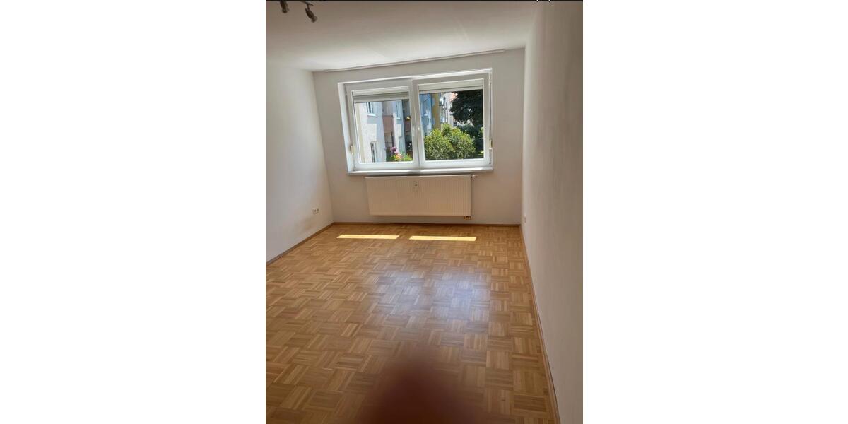 Etagenwohnung Regensburg Ganghofersiedlung - 3 Zimmer, 73 m&sup2;, 1.350&euro; | Angebot:26340494