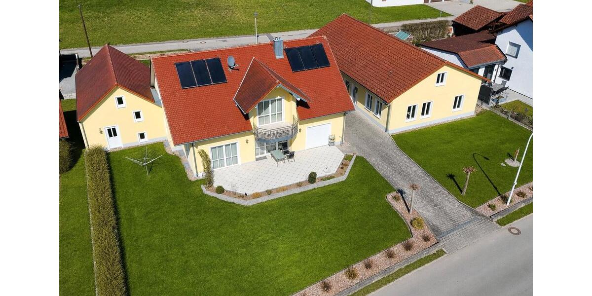 Einfamilienhaus Langquaid - 9 Zimmer, 218 m&sup2;, 875.000&euro; | Angebot:26206656