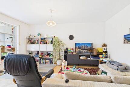 Ideale Familienwohnung mit Terrasse, Gartenanteil & Einbauküche 4 zimmer