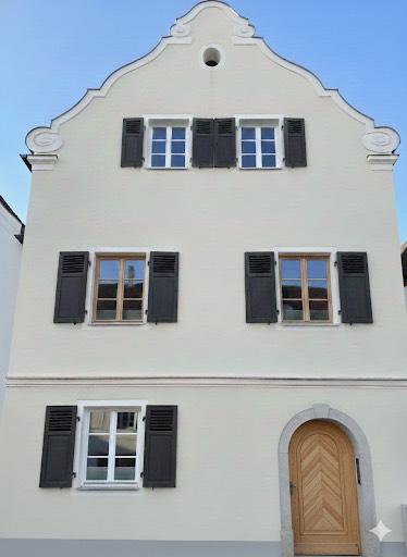 Vermiete schönes Haus mit Garten für große Handwerker Familie 10 zimmer