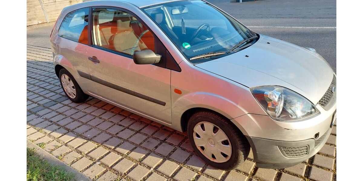 Ford Fiesta 172.660 km 1.650 &euro; Regensburg 93051