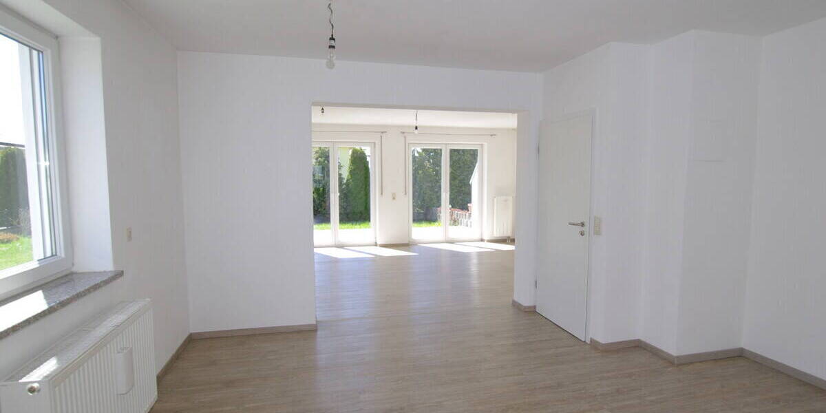 Doppelhaushälfte Maxhütte Haidhof - 4 Zimmer, 116 m&sup2;, 450.000&euro; | Angebot:26379358