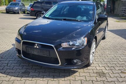 Mitsubishi Lancer 206.000 km 3.200 &euro; Kelheim 93309