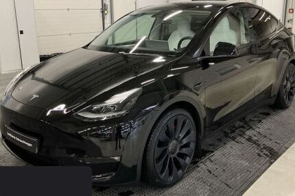 Tesla Model Y 62.680 km 39.800 &euro; Obertraubling 93083