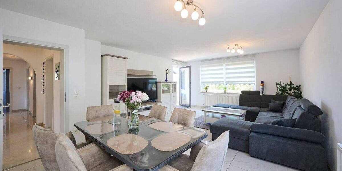 Bungalow Regenstauf Diesenbach - 4 Zimmer, 131 m&sup2;, 465.000&euro; | Angebot:26891634