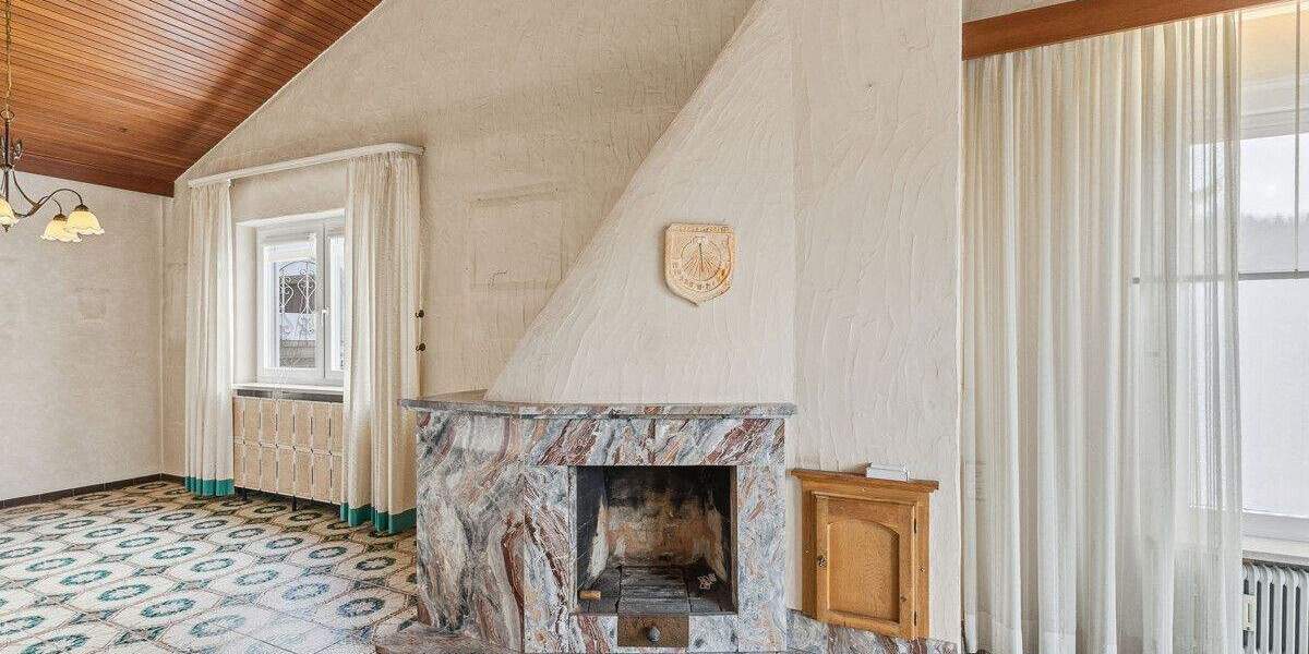 Einfamilienhaus Undorf Undorf - 7 Zimmer, 208 m&sup2;, 599.000&euro; | Angebot:24826005