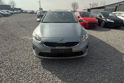 Kia ceed Sportswagon 175.500 km 8.499 &euro; Regensburg 93055