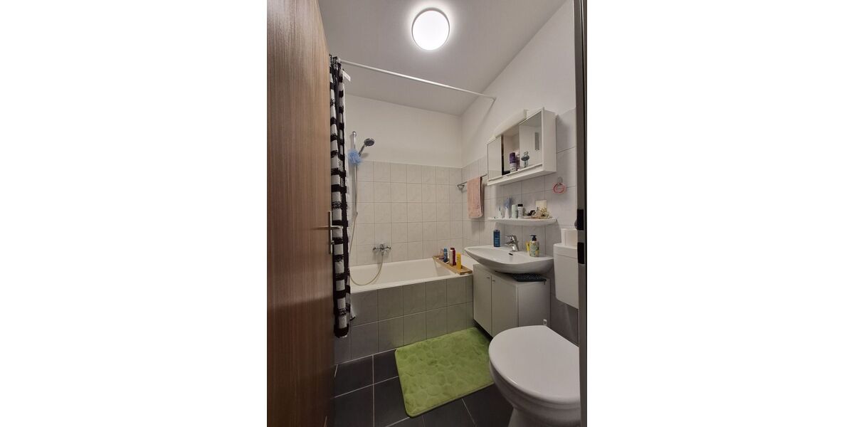 Apartment mit Südbalkon in Regensburg - Appartement Regensburg Ganghofersiedlung | Angebot:27263216