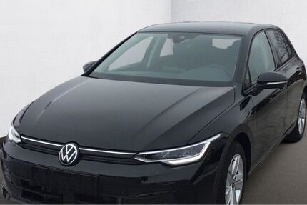 VW Golf 18.100 km 28.490 &euro; Regensburg 93055