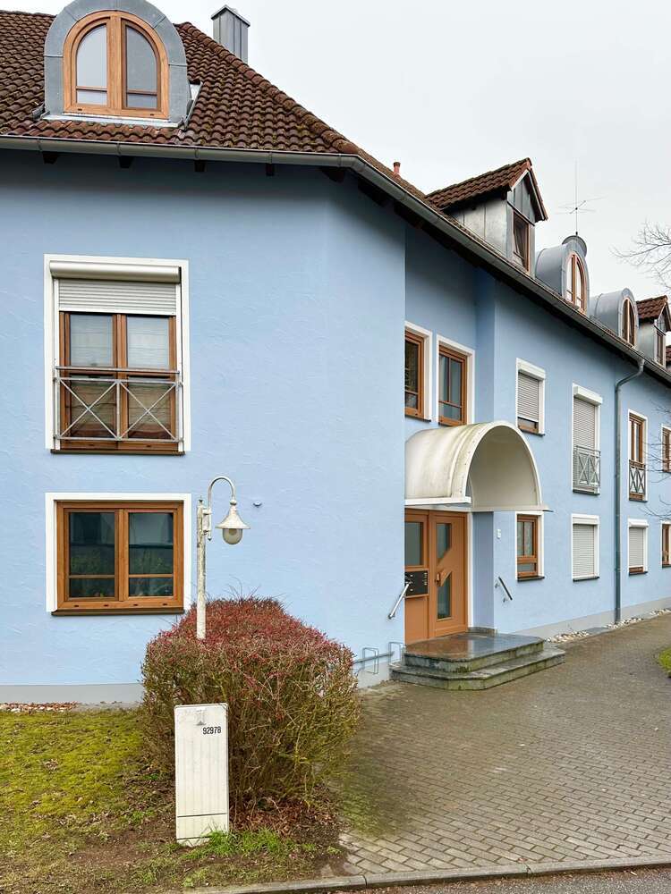 Wohnung zum Kaufen in Burglengenfeld 150.000 € 57 m²