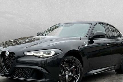 Alfa Romeo Giulia 1.550 km 75.490 &euro; Regensburg 93059