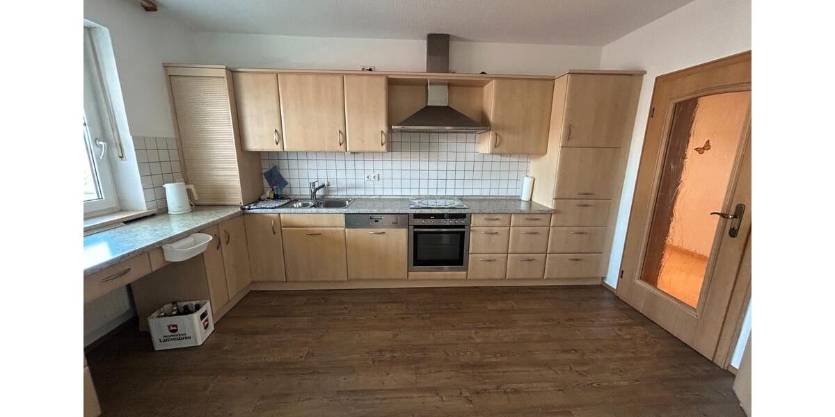 Etagenwohnung Abensberg - 3 Zimmer, 146 m&sup2;, 1.175&euro; | Angebot:26329468