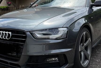 Audi A4 140.000 km 15.800 &euro; Maxhütte-Haidhof 93142