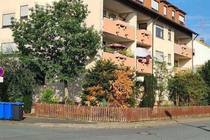 Schöne sonnige, geräumige 3-Zimmer- Wohnung zum sofortigen Bezug