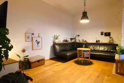 Penthouse-Wohnung mit großzügiger Dachterrasse und Carport