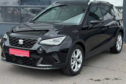 Seat Arona 26.825 km 18.950 &euro; Regensburg 93055