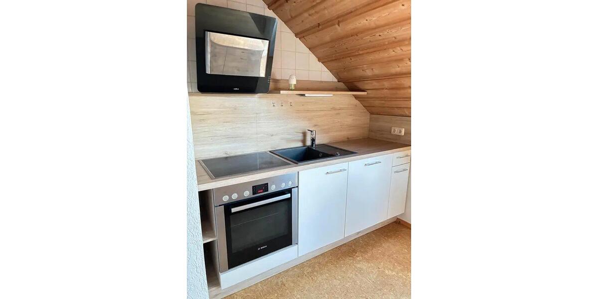 Dachgeschoßwohnung Deuerling - 3 Zimmer, 85 m&sup2;, 750&euro; | Angebot:26049383