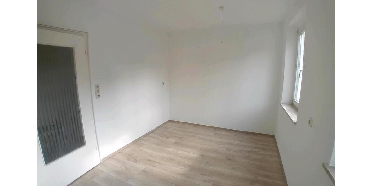 Etagenwohnung Kallmünz - 3 Zimmer, 70 m&sup2;, 175.000&euro; | Angebot:27271535